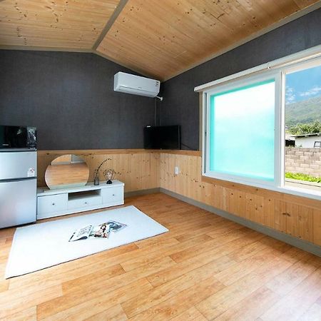 Samcheok Sol Beach Pension Eksteriør bilde