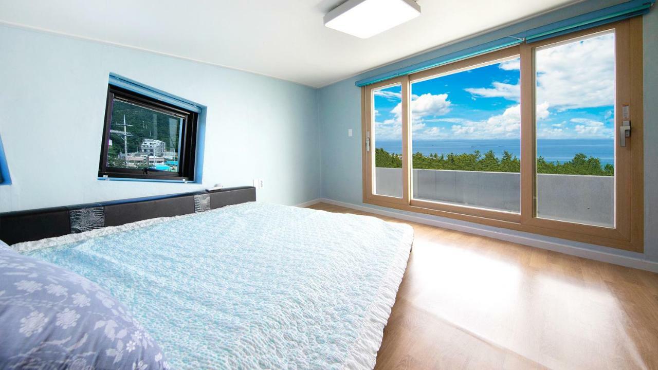 Samcheok Sol Beach Pension Eksteriør bilde