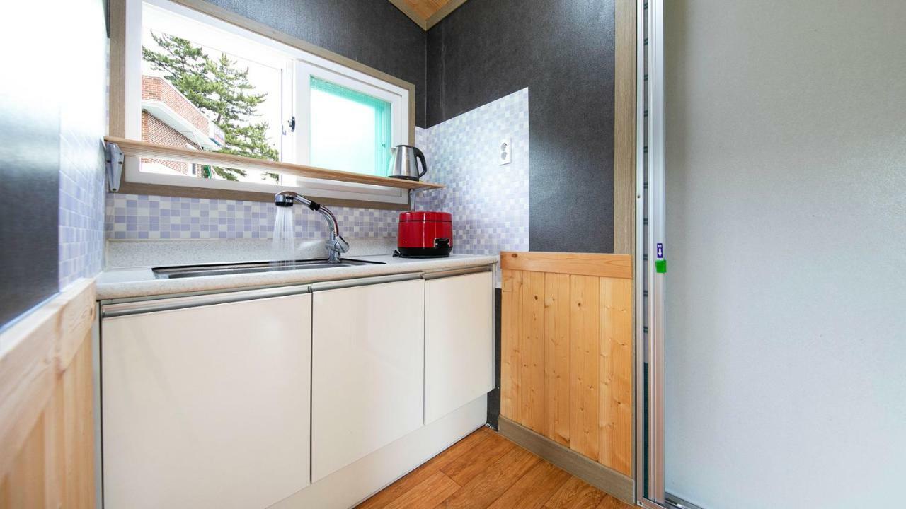 Samcheok Sol Beach Pension Eksteriør bilde
