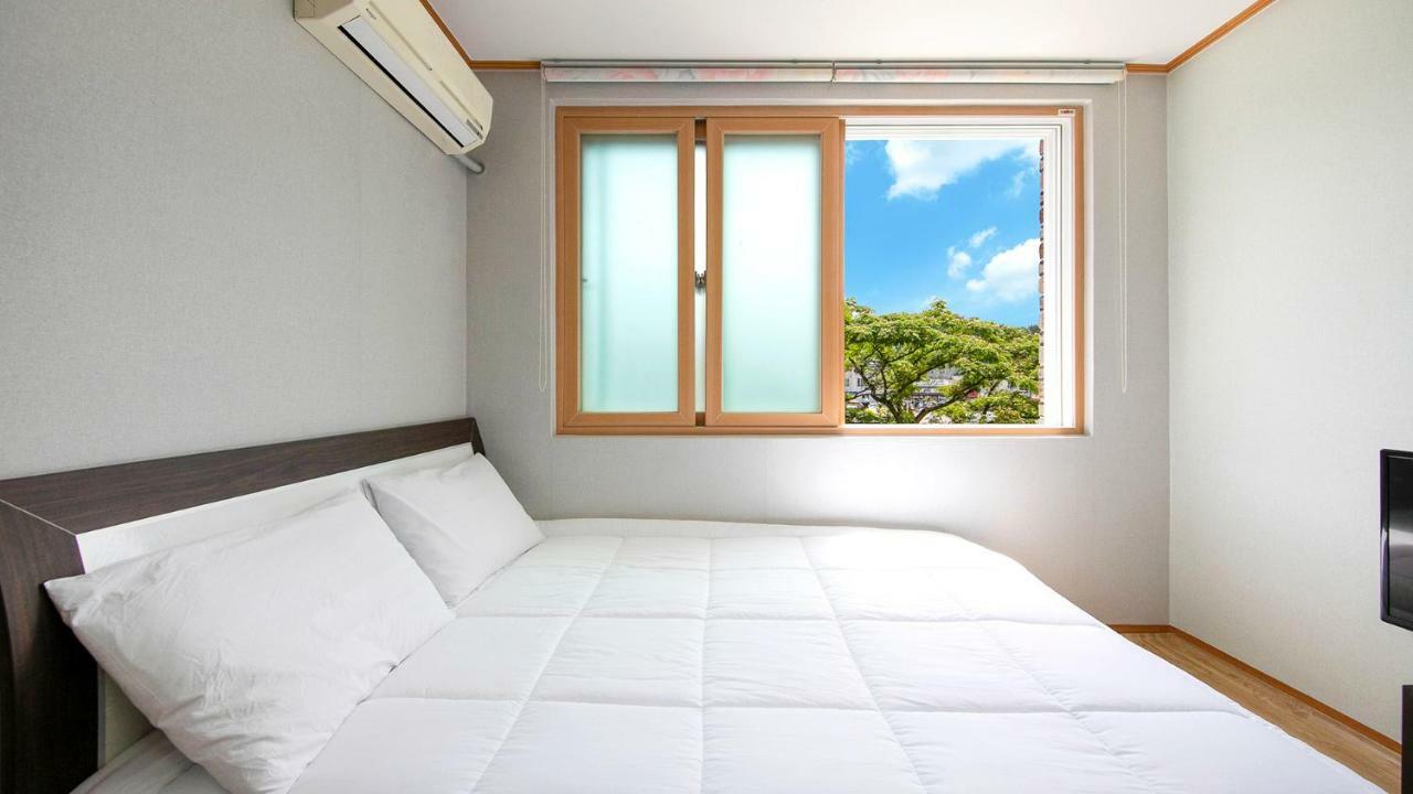 Samcheok Sol Beach Pension Eksteriør bilde