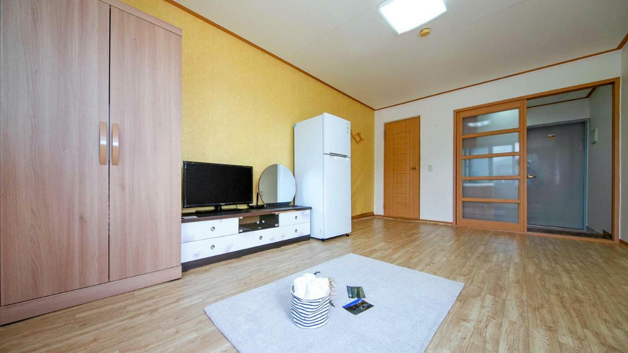 Samcheok Sol Beach Pension Eksteriør bilde
